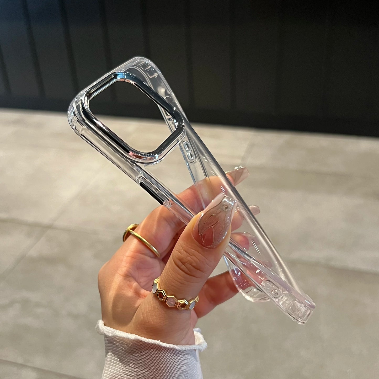 Luxury Clear Silicone Phone Case For iPhone 17 Pro Max 11 13 16 15 14 12 Air Shockproof Transparent Bumper Back Cover